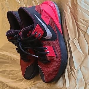 Nike Air Max Impact 2 Gym Red 2021